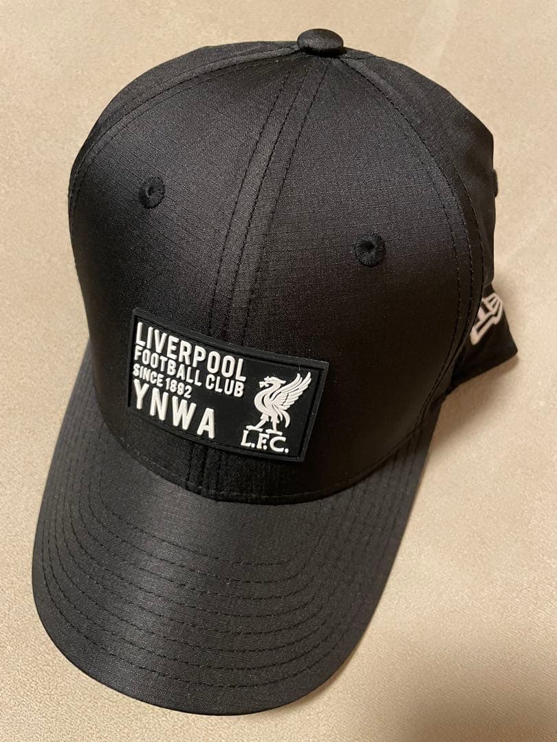 リバプール ニューエラ 9FORTY RIPSTOP Badge Cap