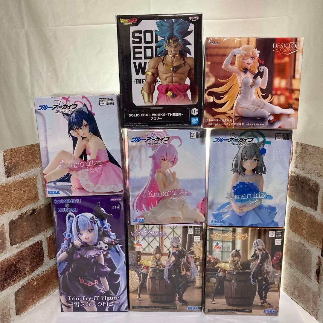プライズフィギュア　8点セット　初音ミク・ライザ・ブルーアーカイブ等　匿名配送