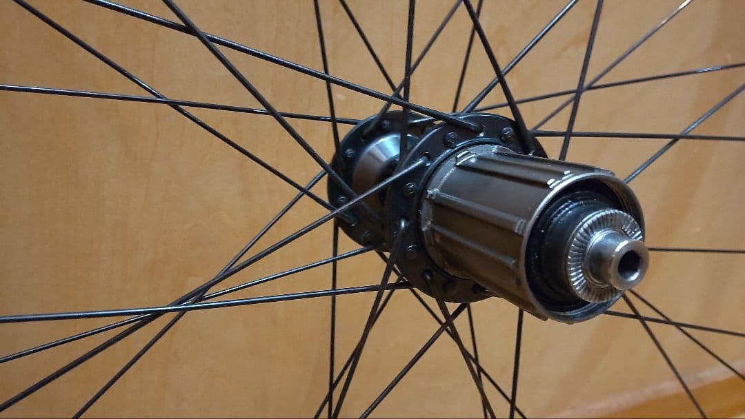 Mavic Open Proとデュラエースハブの手組ホイール