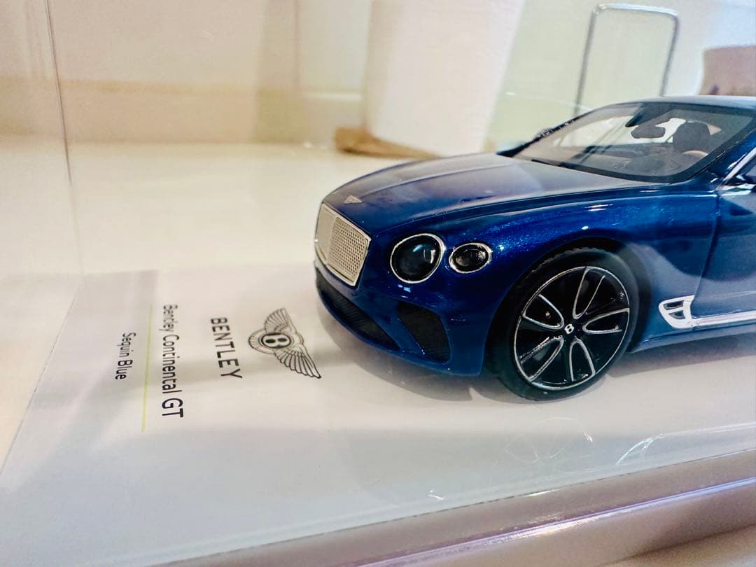 Bentley Continental GT ミニチュア