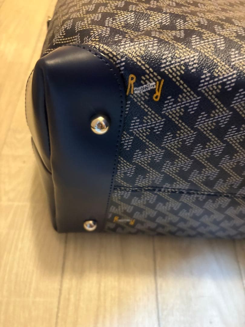 レザレクション　ネイビー　ラニウスボストンバッグ