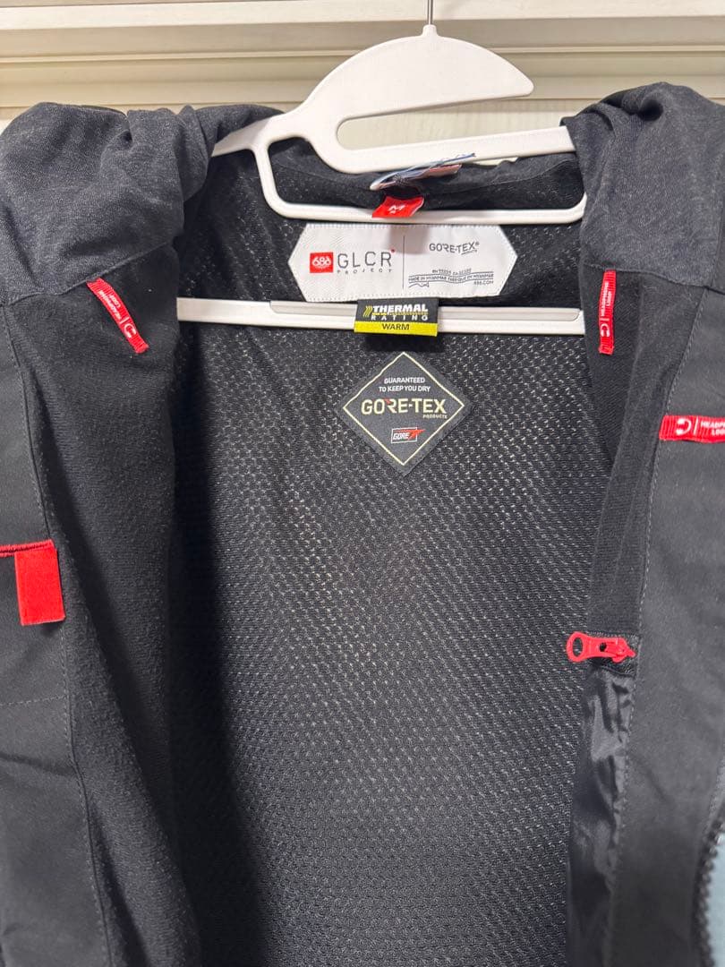 686 GORE-TEX GT Jacket Mサイズ　スノーボードウエア