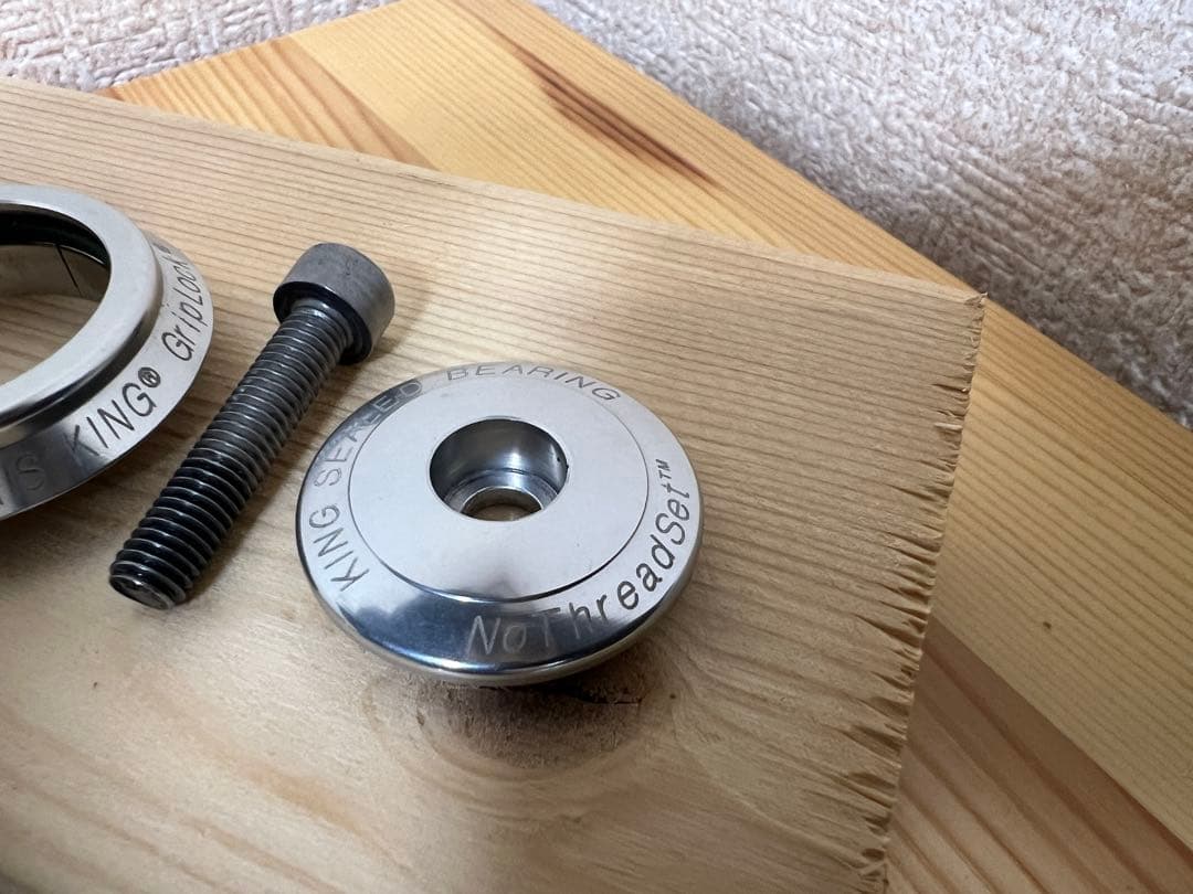 パーツ CHRIS KING nothreadset 1 1/8 inch Silver