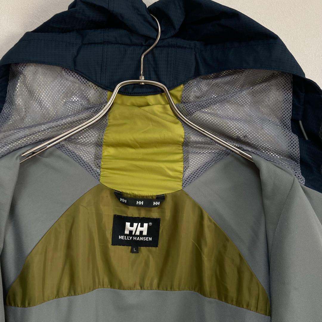 HELLY HANSEN ヘリーハンセン スキースノボーウェアー L 緑 雪山