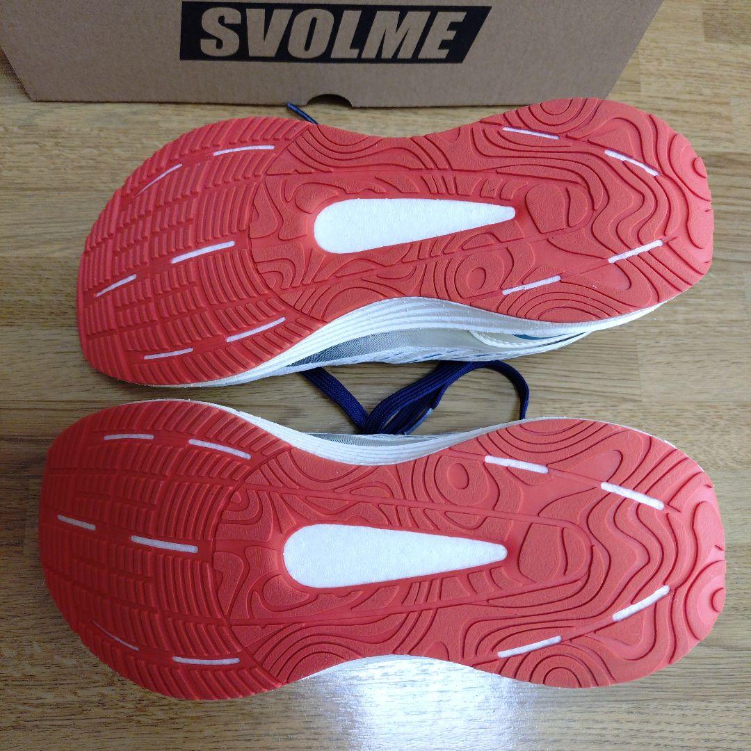SVOLME STRELLA NEXT（ランニングシューズ）