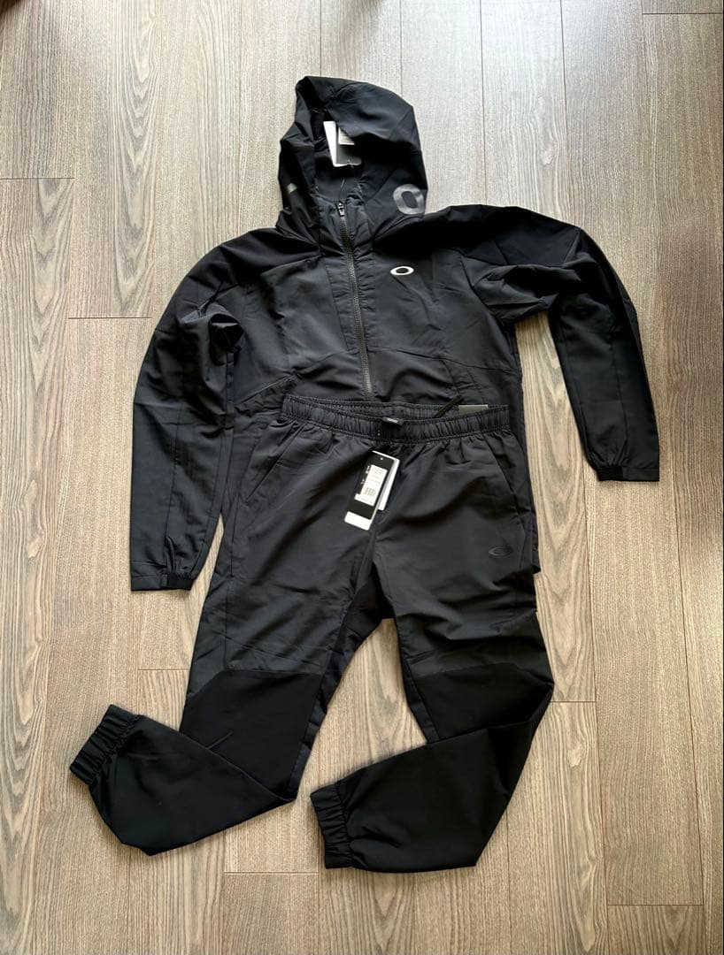 新品 OAKLEY オークリー 上下セット トラックジャケット&パンツ 黒L
