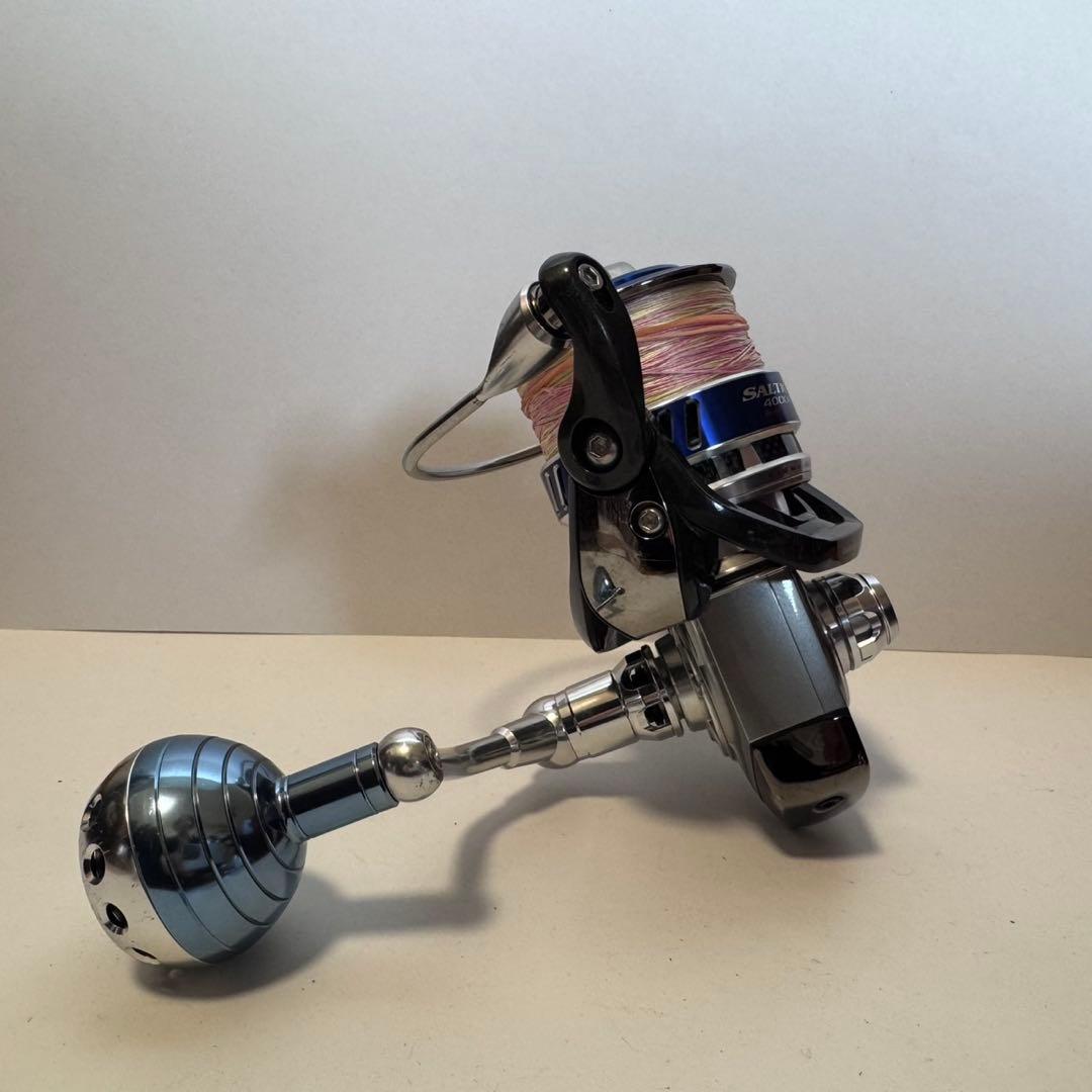 DAIWA 10SALTIGA 4000H スピニングリール