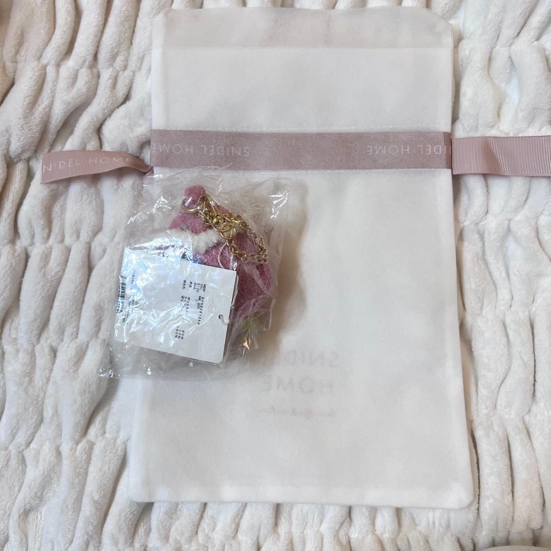 SNIDEL  スナイデルホーム いちごっち ぬいぐるみ チャーム