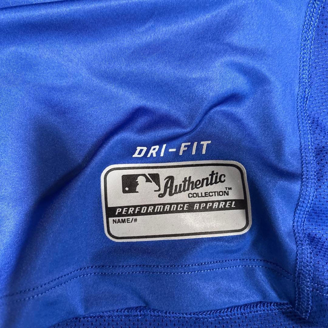 Nike Pro Combat テキサス・レンジャーズ アンダーシャツ