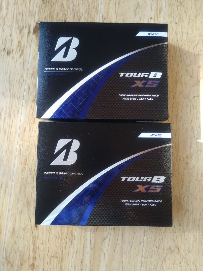 新品未使用ブリヂストンゴルフボール TOUR B XS (24個)