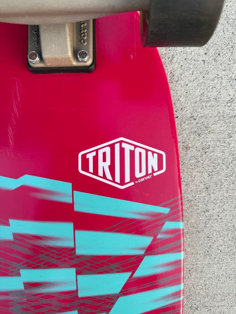 carver カーバー スケボー TRITON スケボー
