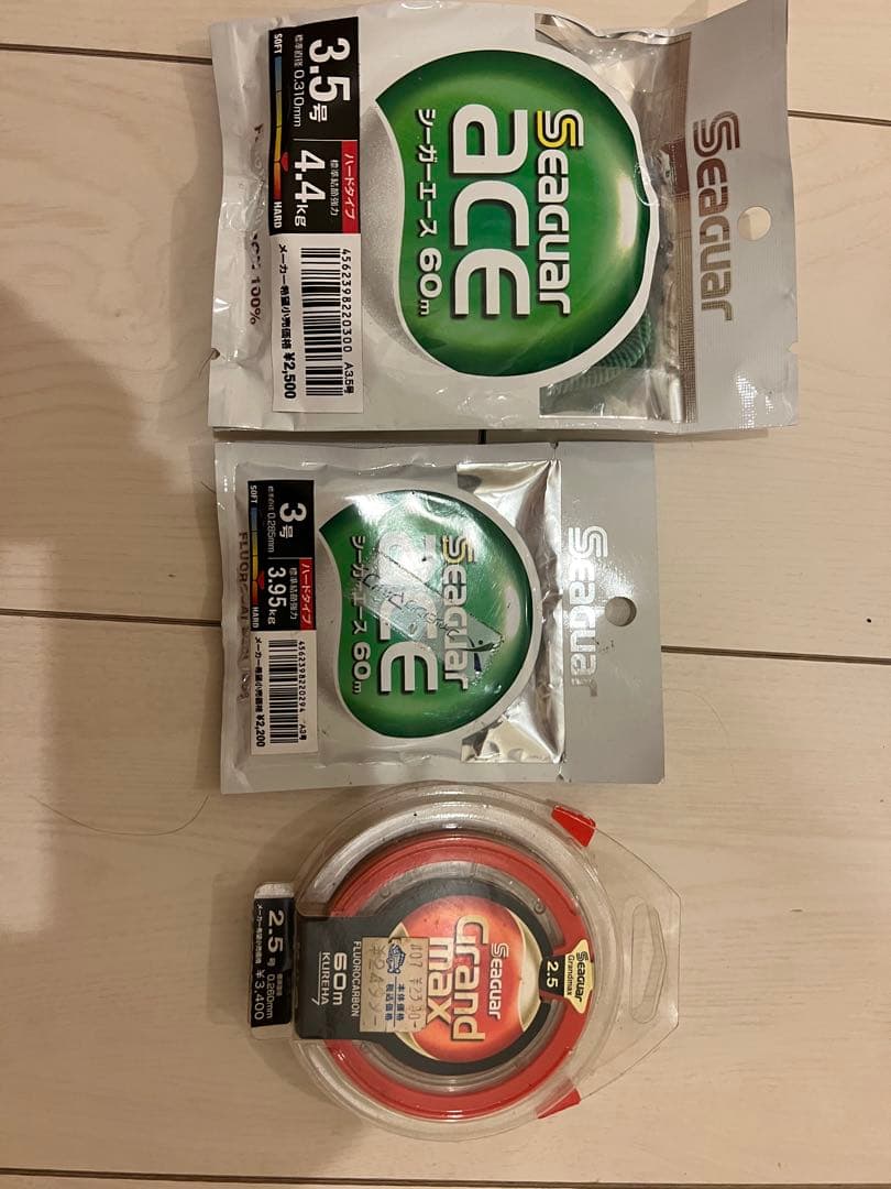 半額以下！24000円相当　未開封釣り糸10巻　Seaguar100m 60m他