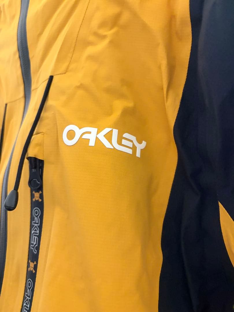 OAKLEY スノボ ウェア 黄色