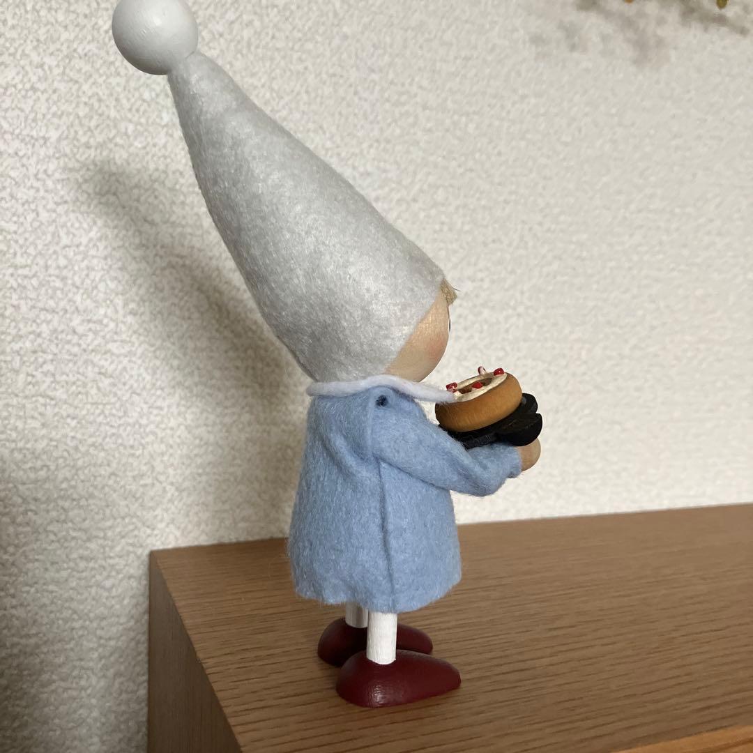 ノルディカニッセ　リースブレットを持った男の子②