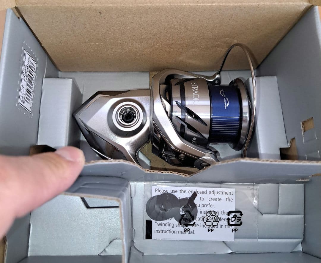 シマノ SHIMANO 23STRADIC 4000MHG(新品/未使用‼️)