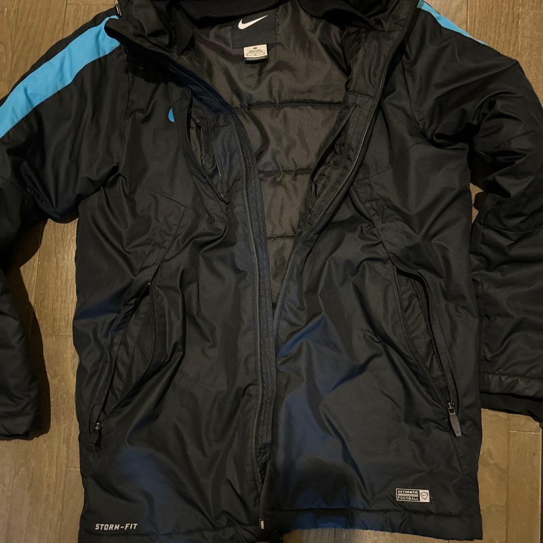 Nike バルセロナ ベンチコート 黒/青