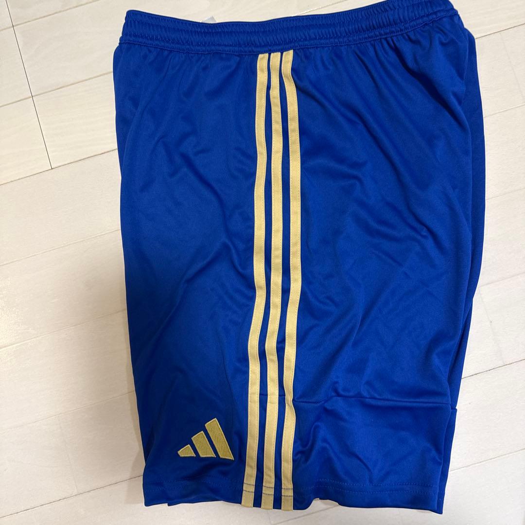 adidas サッカーウェア(シャツ・パンツ・ソックス) 3セット　Lサイズ