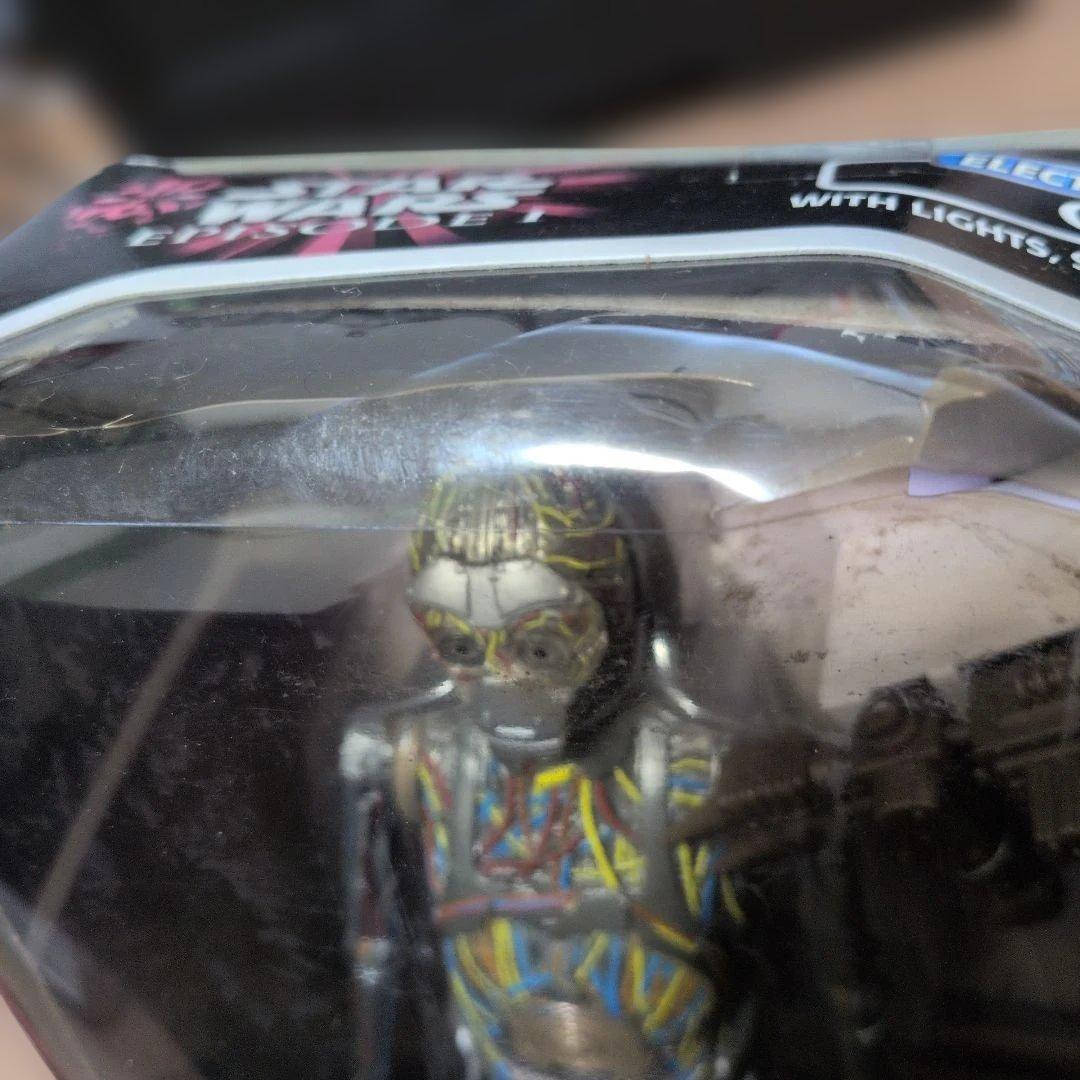 電子音声機能付き C-3PO フィギュア