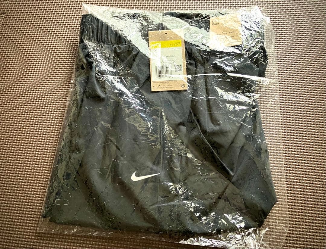 新品　《NIKE》ウィメンズ ファスト DF MR パンツ
