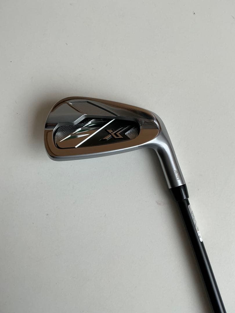 ゼクシオ エックス アイアン 7番 Miyazaki AX-2 FLEX 【S】