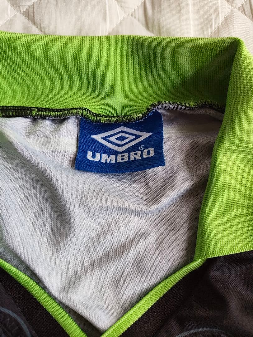 CELTIC FC UMBRO シャツ ブラック/グリーン