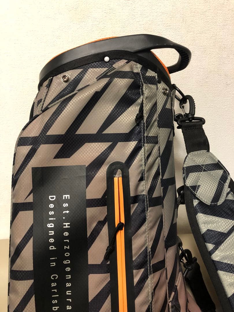 【送料込み】廃盤希少　PUMA キャディバッグ ランダムロゴ　入手困難