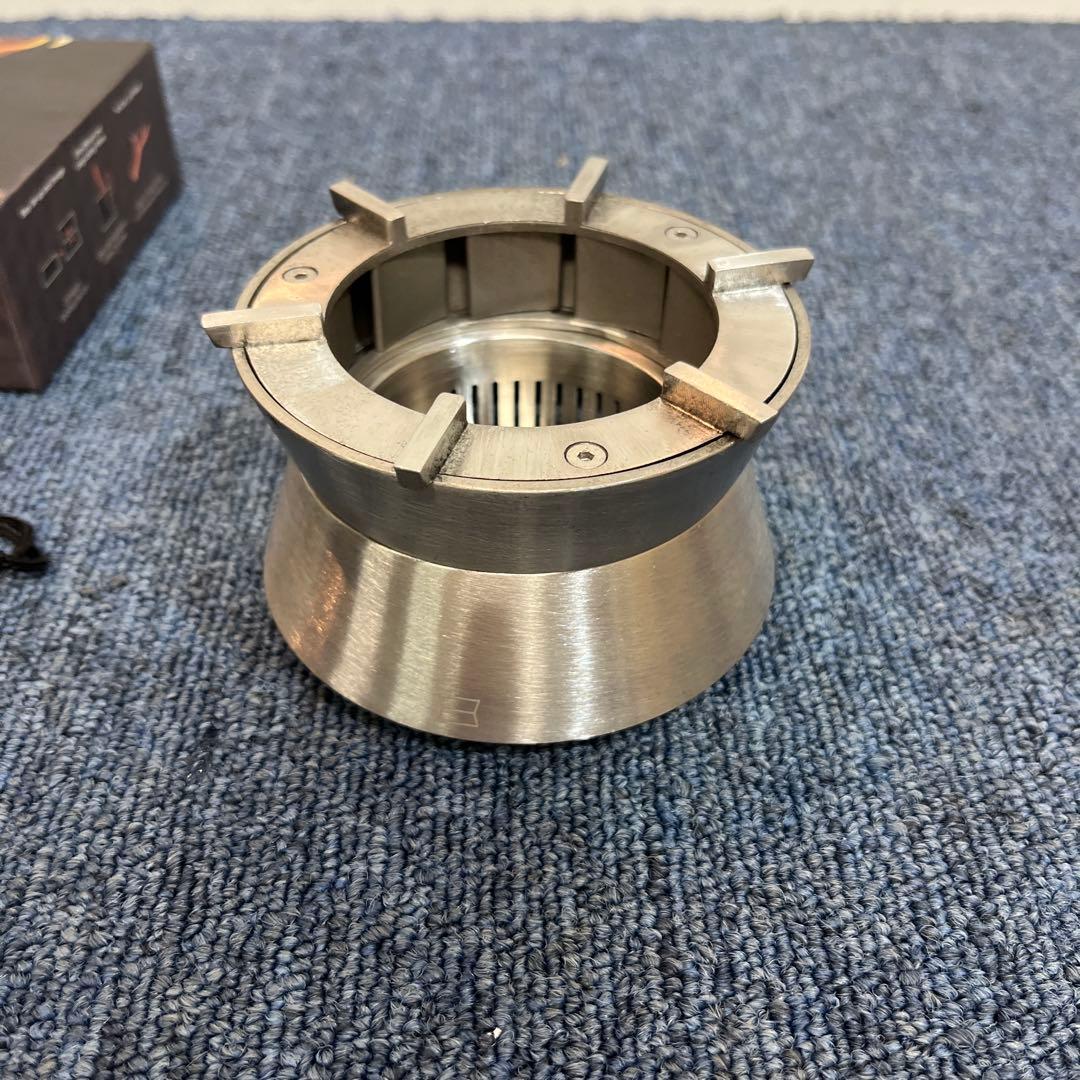 エンバーストーブ EMBER STOVE(超小型焚き火台)