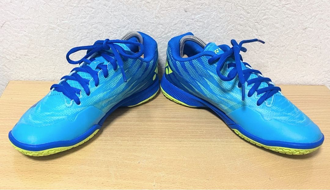 ★美品！YONEX パワークッション エアラスZ バドミントンシューズ 23