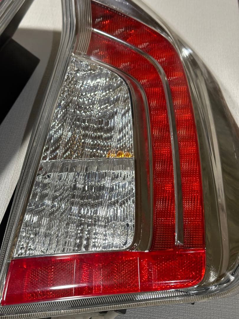 プリウス30前期 純正テール 左右 STANLEY
