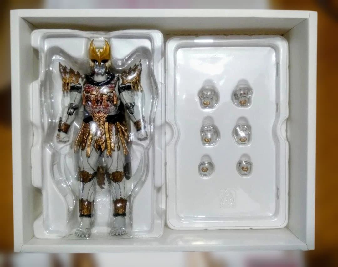 ミ*ト様 真骨彫製法 仮面ライダークウガ 九郎ヶ岳の死闘セットの「ン・ダグバ・ゼ