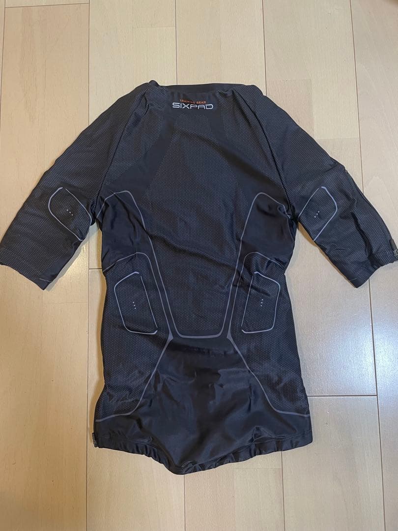 SIXPAD Powersuit 上下セット　女性Mサイズ
