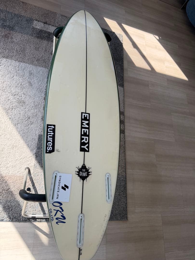 EMERY DIME 5'6 1/2ショートボード