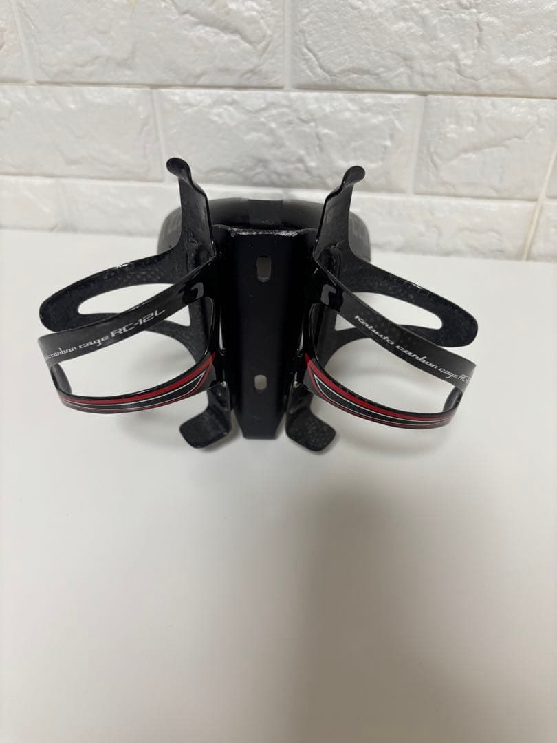 fizik サドル ブラック　ボトルケージ付き