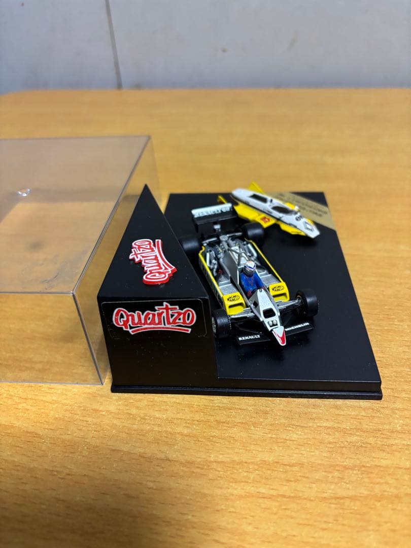 Renault F1 1982 ミニカー 1/43