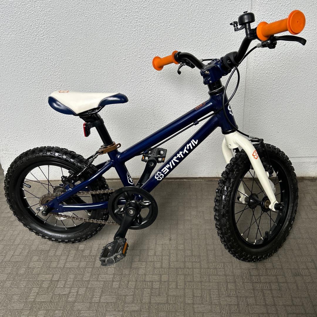 ヨツバサイクル　14インチ　スタンド付き