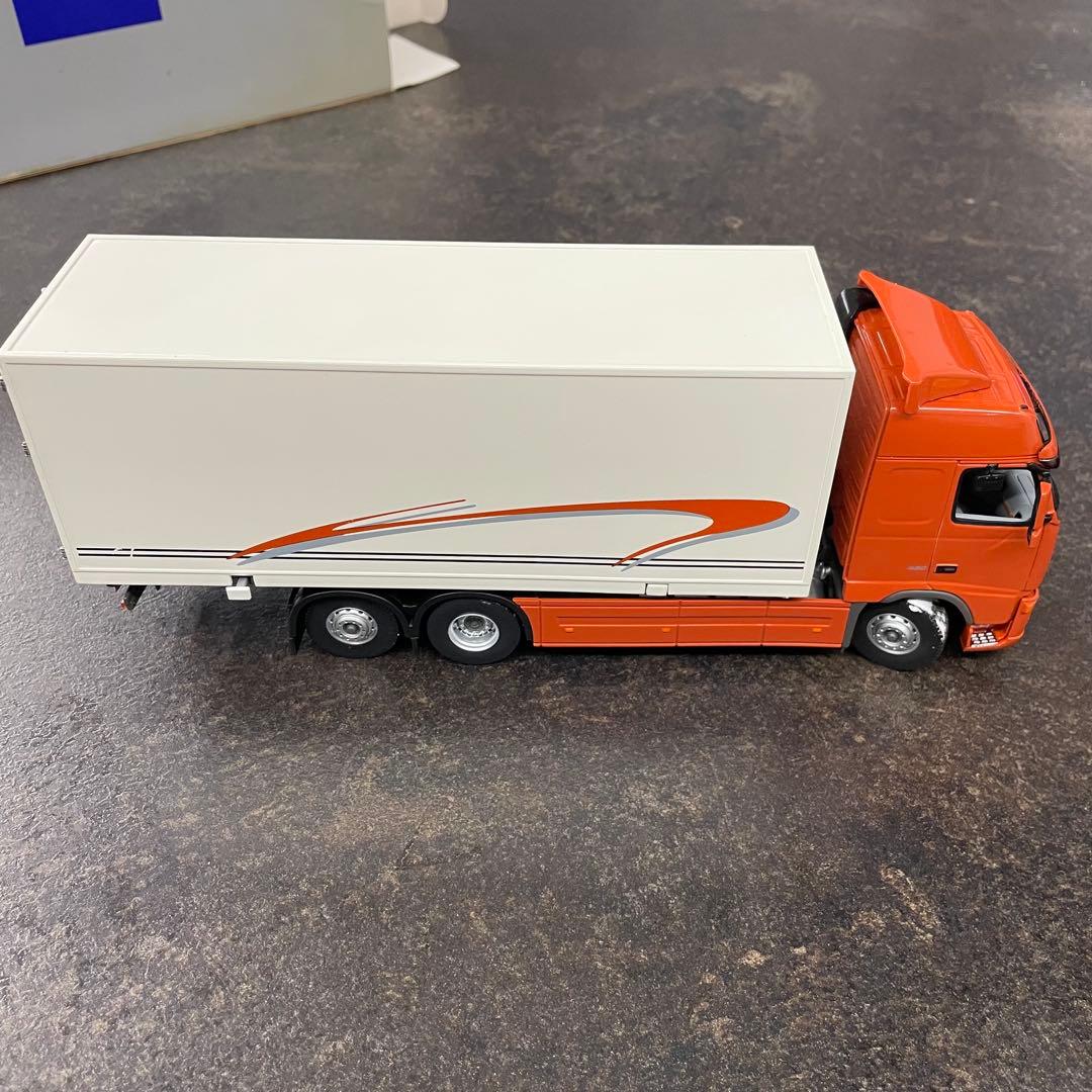 VOLVO FH12 トラック フィギュア レア 車 オモチャ ミニカー