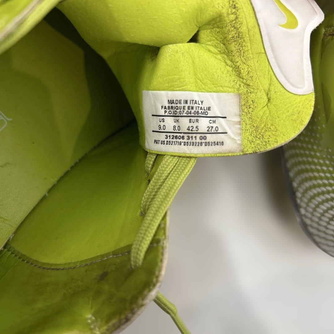 ●Nike サッカーシューズ ライムグリーン
