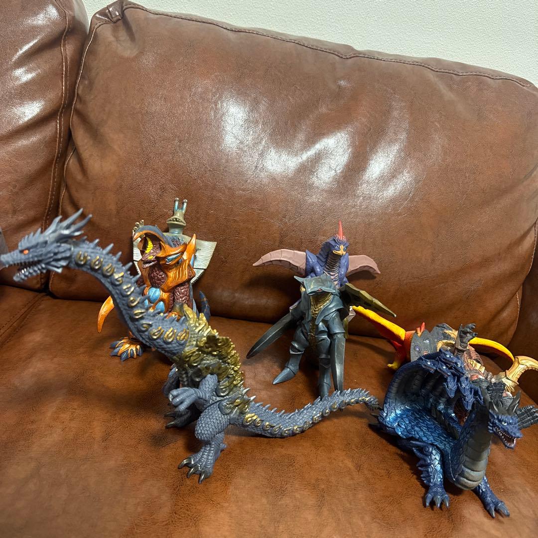 ウルトラマンソフビ・怪獣フィギュアなどまとめ売り