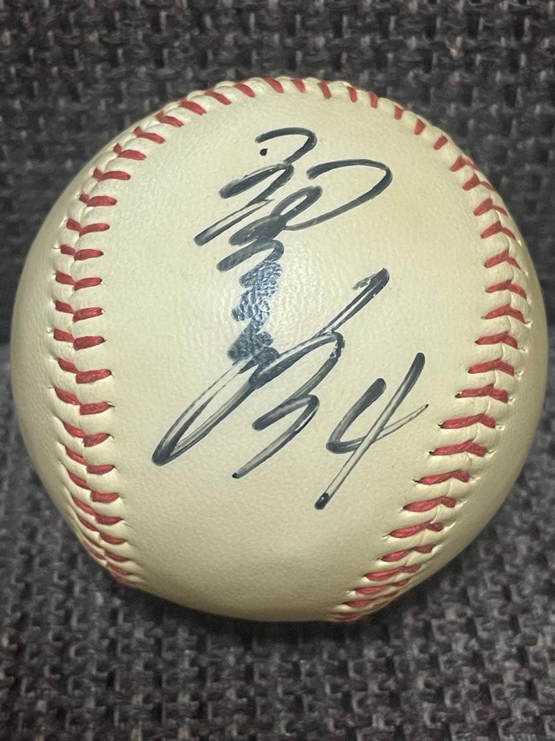 正田耕三 4番 直筆サインボール ◆ 1980年代　広島東洋カープ