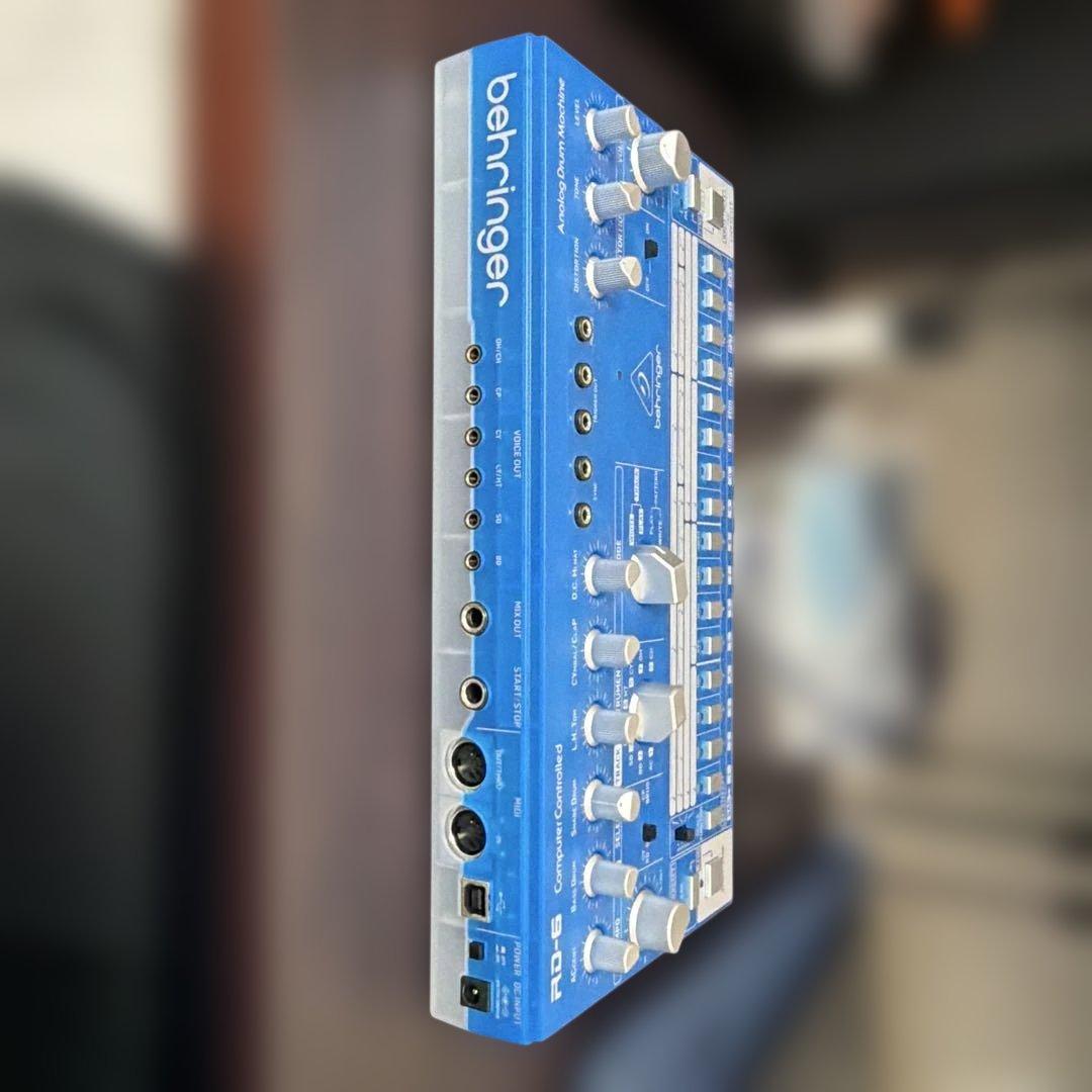 Behringer RD-6 アナログシンセサイザー