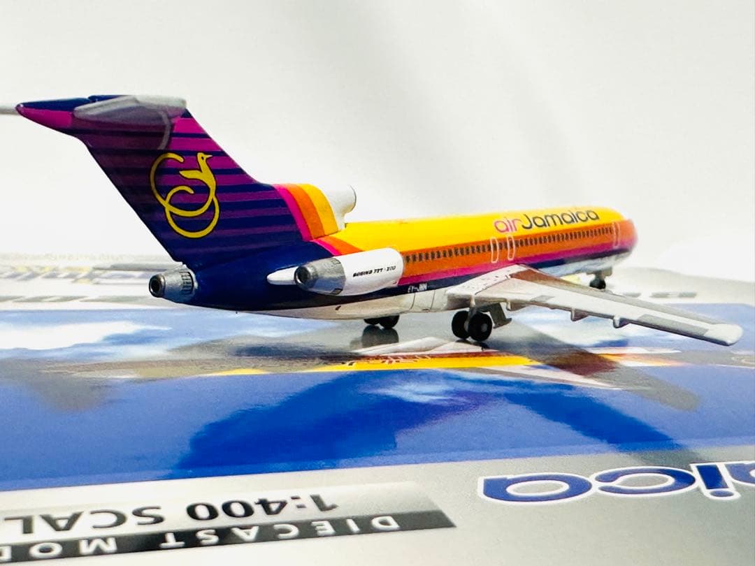 航空機・ヘリコプター Gemini 1/400 airJamaica B727-200