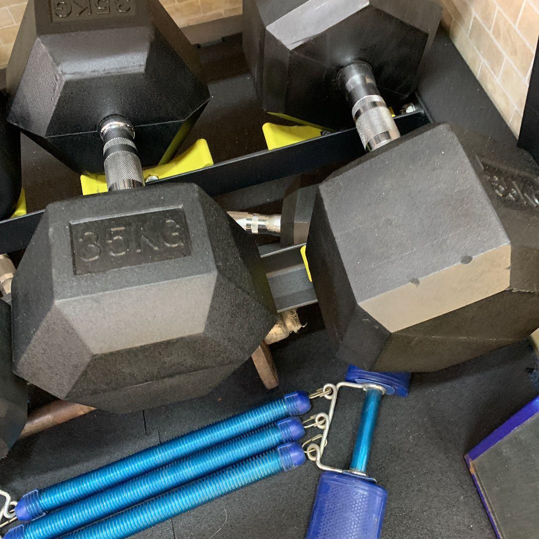 ラバーヘックスダンベル　15kg 2個