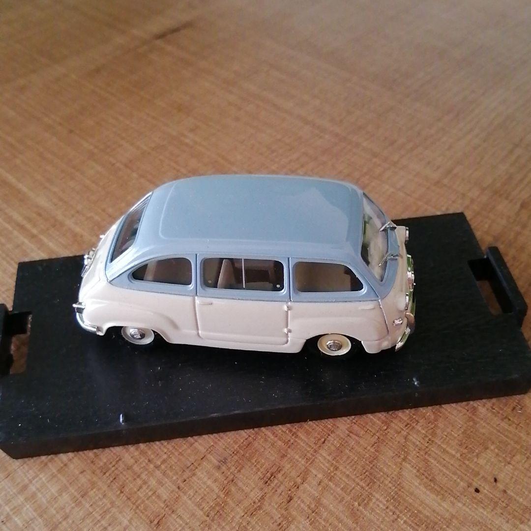 BRUMM Fiat 600 Multipla フィアット600 ムルティプラ