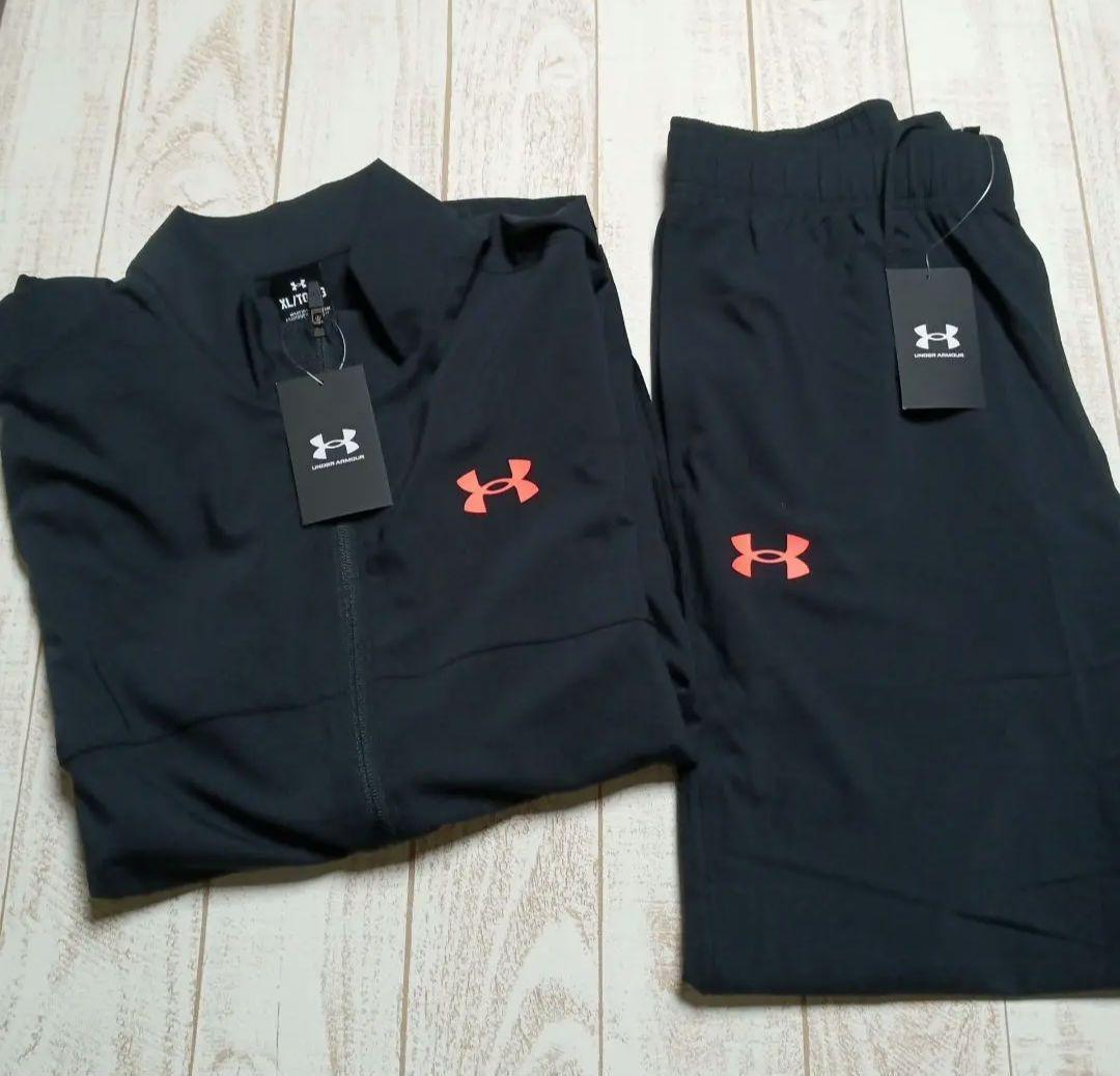 UNDER ARMOUR　フィッティド　ジャージ　セットアップ　XLサイズ