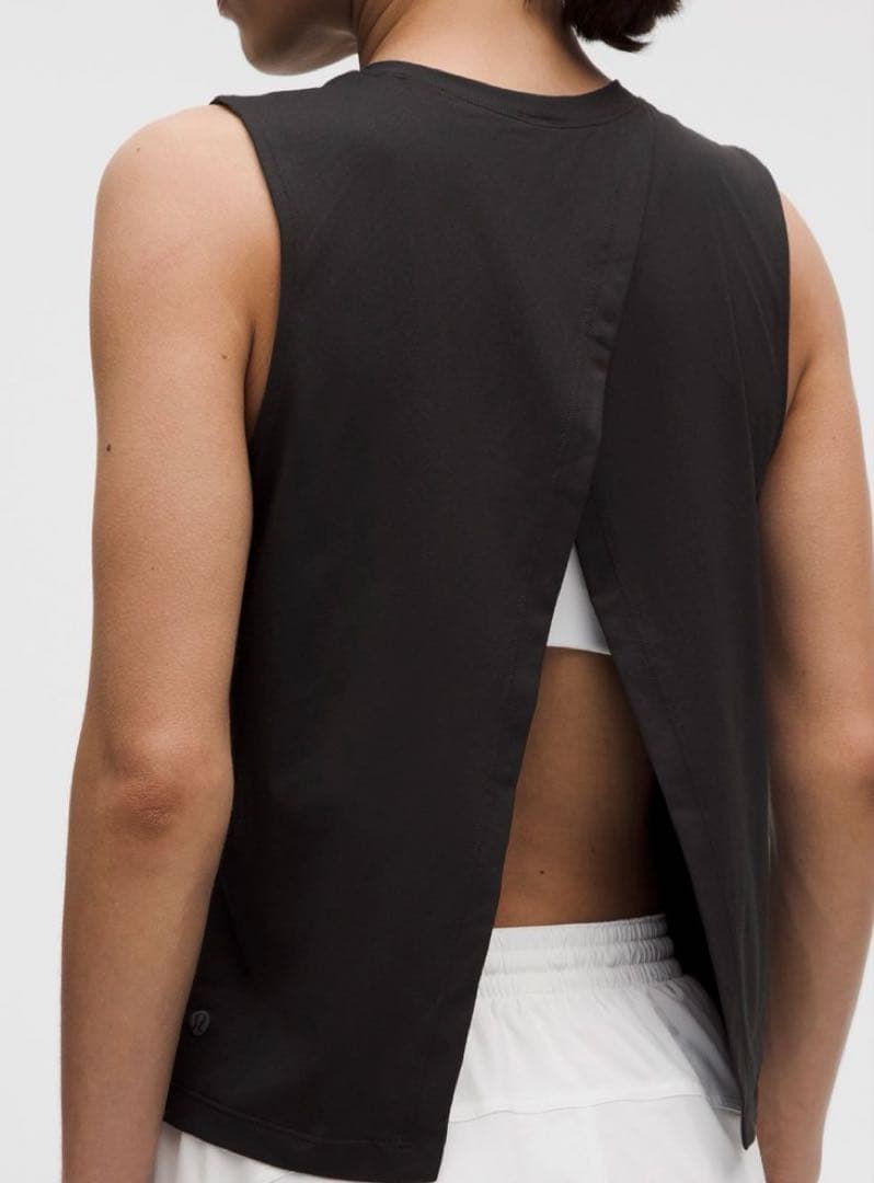ルルレモンPace Crush Cross-Back Graphic Tank