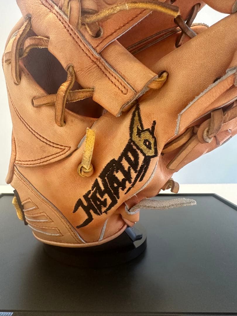 ジャイアンツ　坂本勇人選手　実使用　サイン入り　ミズノプロ　グローブ