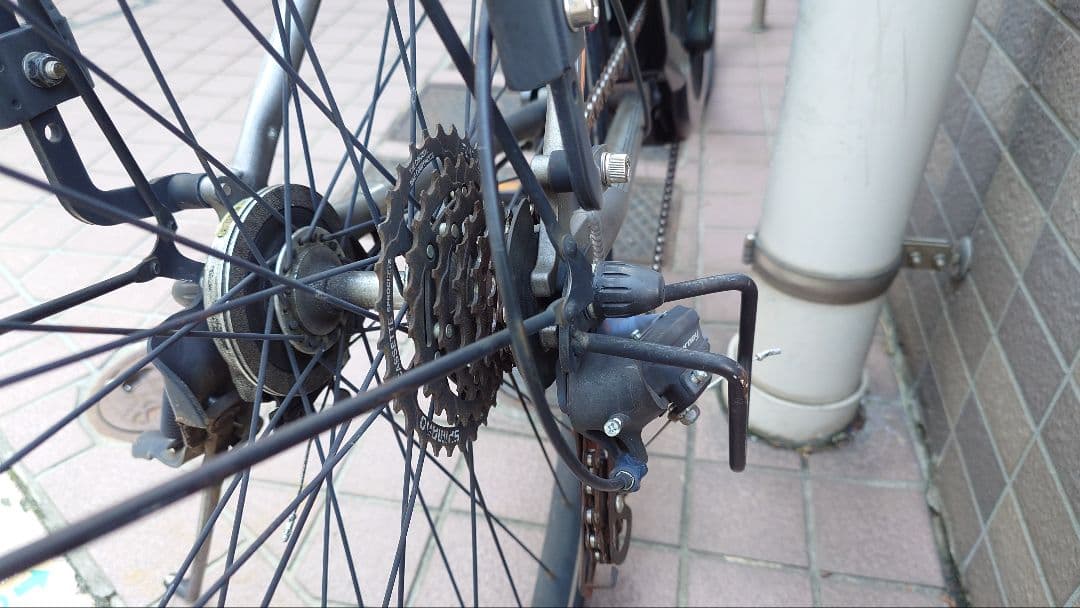 ブリヂストン TB1e 電動アシスト自転車 カゴ付