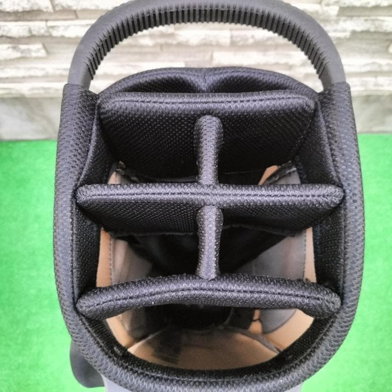 中古品 MASTER BUNNY EDITION キャディバッグ