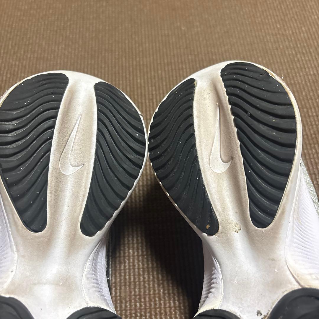NIKEナイキエアズーム テンポネクスト% 25.5cm