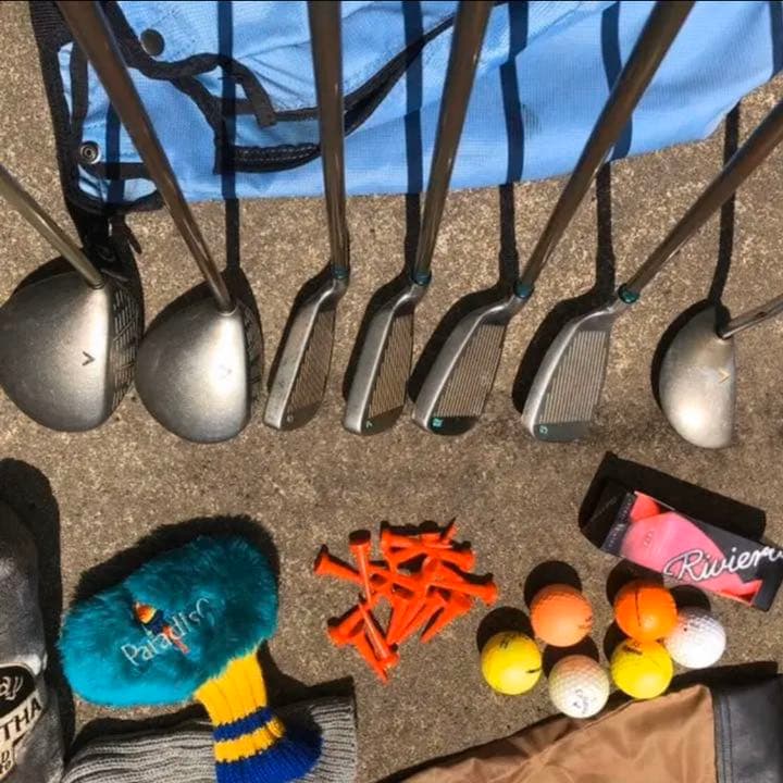 X【レディース】キャロウェイのレディースクラブ、キャロウェイのスタンドバッグ。